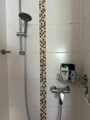 Ein Badezimmer in der Unterkunft Gemütliches Haus in BERLiN Köpenick