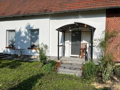 Ein Garten an der Unterkunft Ferienwohnung im Grünen