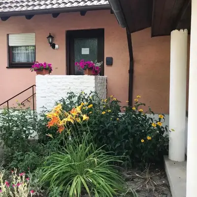 CLEOPATRA - ganze Haus