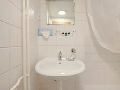 Grundriss der Unterkunft Ruhiges Studio Apartment Berlin Mitte 26m2 - U-Bahn Leopoldplatz by Rooms Berlin