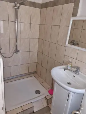 Ein Badezimmer in der Unterkunft Alhambra Suite