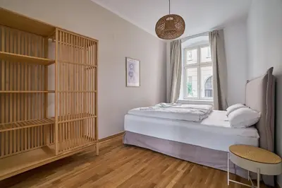 Ein Bett oder Betten in einem Zimmer der Unterkunft Ruhiges zentrales Maisonette-Loft in Berlin