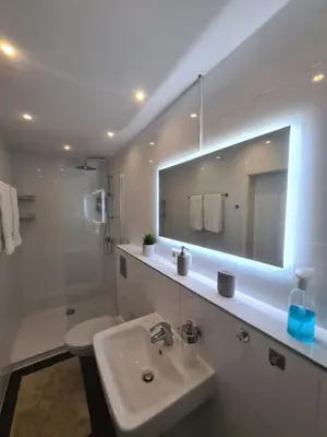 Ein Badezimmer in der Unterkunft Design Apartment mit Loftfeeling in Charlottenburg