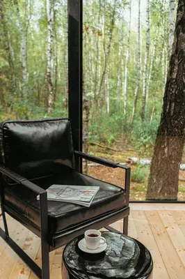 Ein Garten an der Unterkunft Modernes Tiny House im Spreewald