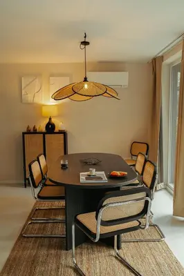 Ein Sitzbereich in der Unterkunft Modernes Tiny House im Spreewald