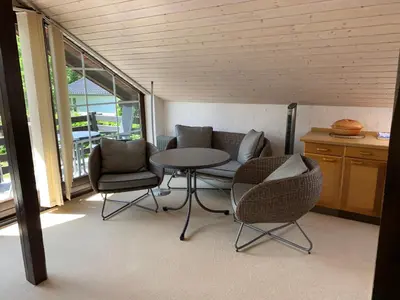 Ein Sitzbereich in der Unterkunft Bad Saarow Ferienhaus Am Hafen