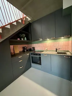 Küche/Küchenzeile in der Unterkunft PenthouseNeuruppin direkt am See