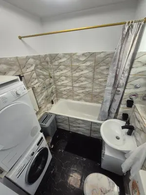 Ein Badezimmer in der Unterkunft Hellersdorf City