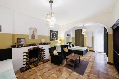 Ein Sitzbereich in der Unterkunft Urban Stay Berlin Wilmersdorf