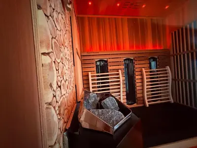 Ein Sitzbereich in der Unterkunft Stralau360 - Exclusive Penthouse with Sauna & Panoramic Rooftop