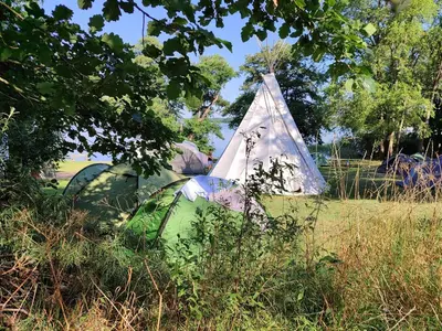Naturlandschaft in der Nähe des Campingplatzes
