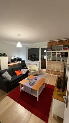 Ein Sitzbereich in der Unterkunft Idyllisches Apartment am Wasser - ruhig und zentral