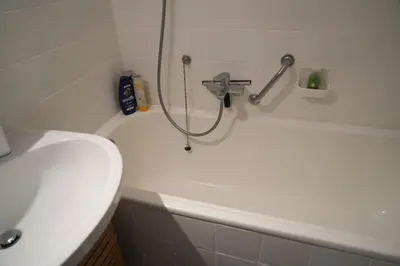 Ein Badezimmer in der Unterkunft Idyllisches Apartment am Wasser - ruhig und zentral