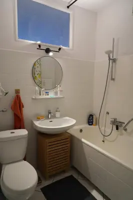 Ein Badezimmer in der Unterkunft Idyllisches Apartment am Wasser - ruhig und zentral