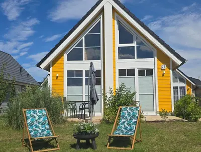 Ein Garten an der Unterkunft Nr 486 Zerpenschleuse Ferienhaus Sonnenhaus