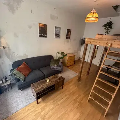 Bright & Spacious Room in vibrant Friedrichshain