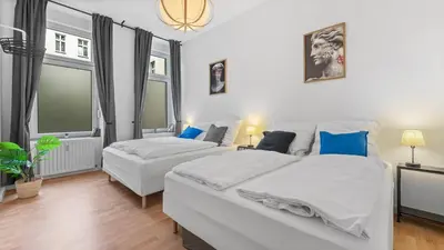 Ein Bett oder Betten in einem Zimmer der Unterkunft Apartment im Samariterviertel - 120QM