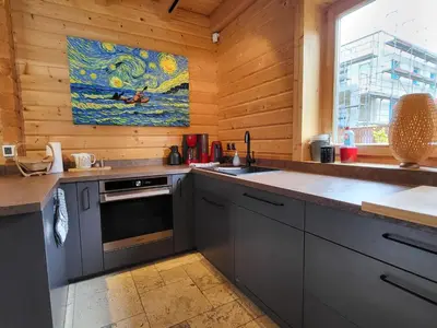 Küche/Küchenzeile in der Unterkunft Chalet Seeblick 21 by Interhome
