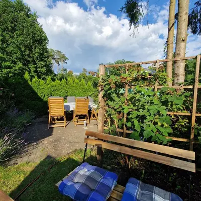 Ein Garten an der Unterkunft Ferienhaus an der Brandenburgischen Seenplatte
