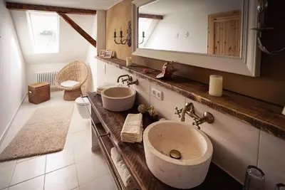 Ein Badezimmer in der Unterkunft Landhaus Brigitte