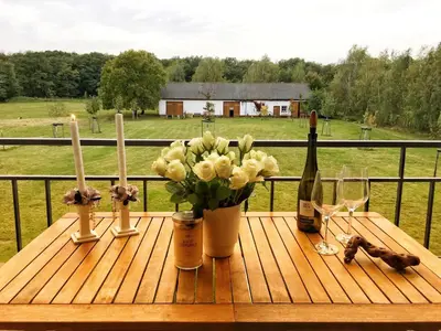 Ein Garten an der Unterkunft Landhaus Brigitte