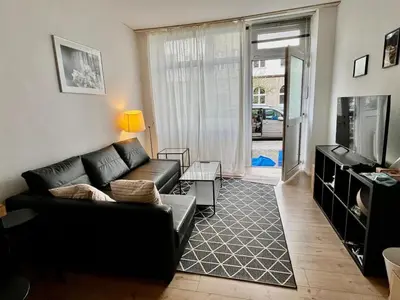 TV/Unterhaltungsangebot in der Unterkunft 2-Zimmer FeWo in Berlin Friedenau!