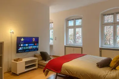 TV/Unterhaltungsangebot in der Unterkunft Charming Flat in Creative East Berlin