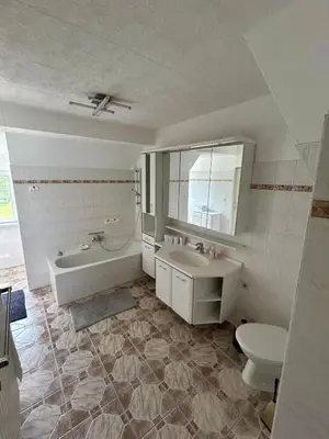 Ein Badezimmer in der Unterkunft Seensucht Das Haus am Steg