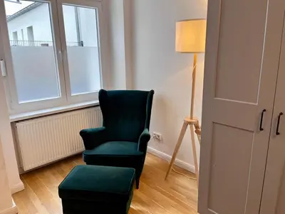 Ein Sitzbereich in der Unterkunft Beautiful Apartment in Brüsseler Kiez