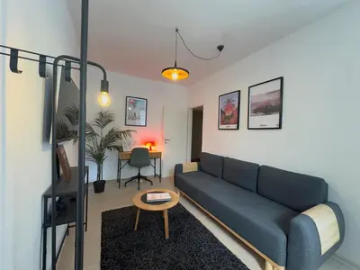 Ein Sitzbereich in der Unterkunft Modern 50sqm Apartment Sleeps 4 Free Parking