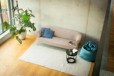 Ein Sitzbereich in der Unterkunft Spreeblick Studio