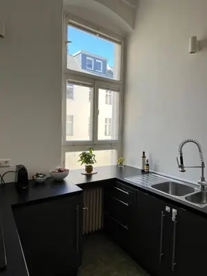Küche/Küchenzeile in der Unterkunft Stylish Flat in Prime Location