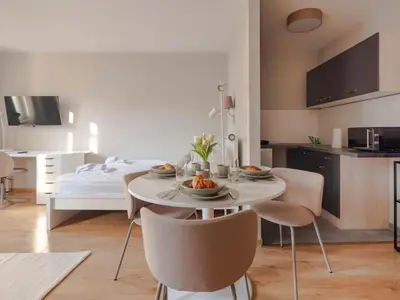 Grundriss der Unterkunft Studio Apartment Berlin Mitte 37m2 - U-Bahn Leopoldplatz by Rooms Berlin