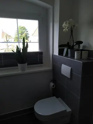 Ein Badezimmer in der Unterkunft Tempelhof Apartment