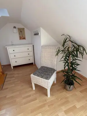 Ein Sitzbereich in der Unterkunft Apartment an der Saarow Therme