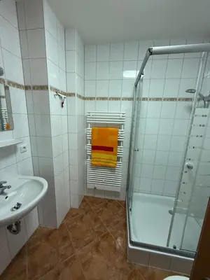Ein Badezimmer in der Unterkunft Apartment an der Saarow Therme