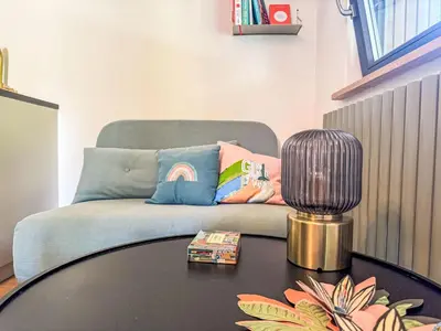 Ein Sitzbereich in der Unterkunft Apartment Hinterhov Nest by Interhome