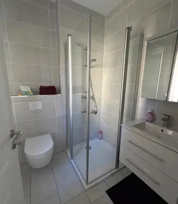 Ein Badezimmer in der Unterkunft Haus Wiesenblick