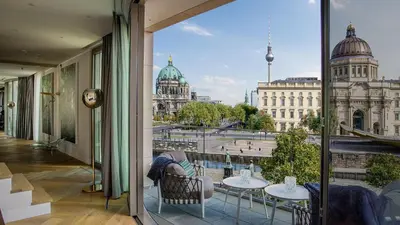 Ein Sitzbereich in der Unterkunft No3 Schinkelplatz