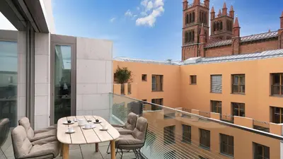 Ein Balkon oder eine Terrasse in der Unterkunft No3 Schinkelplatz