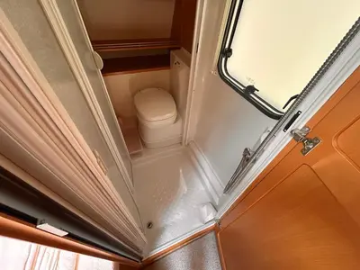 Ein Badezimmer in der Unterkunft Lazy Days Caravan