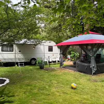 Lazy Days Caravan