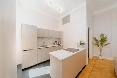 Küche/Küchenzeile in der Unterkunft LB Living - Berlin Central - Grand Luxury Suite