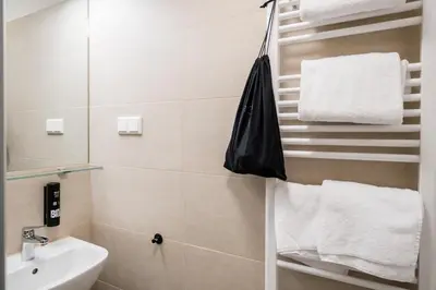 Ein Badezimmer in der Unterkunft Homaris Nolli Studios