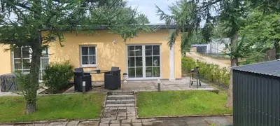 Ein Garten an der Unterkunft Casa Mia 37 am See