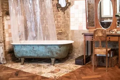 Ein Badezimmer in der Unterkunft Poetic Studio with Garden