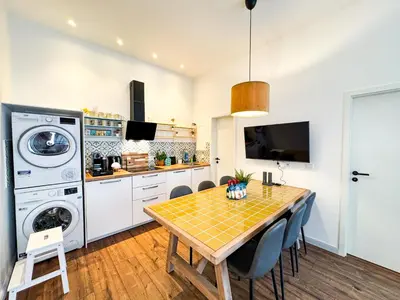 Küche/Küchenzeile in der Unterkunft Great 4-room apartment in Prenzlauer Berg