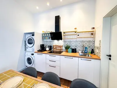 Küche/Küchenzeile in der Unterkunft Great 4-room apartment in Prenzlauer Berg