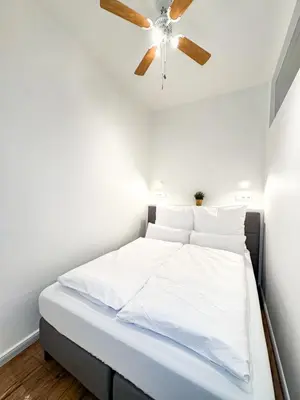 Ein Bett oder Betten in einem Zimmer der Unterkunft Great 3-room apartment in Prenzlauer Berg