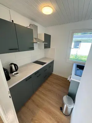 Küche/Küchenzeile in der Unterkunft Feriendorf Seddiner See - Bungalow 5